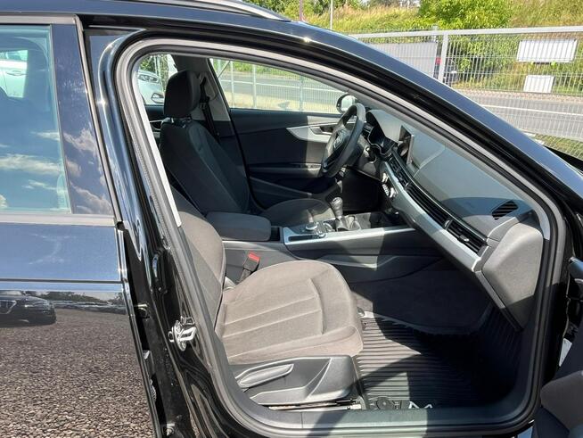 Audi A4 2.0TDi*150PS*Ultra*3strefA/C*315.000 ASO*Led*Hak*El. Klapa*Opłacony