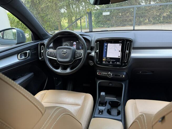 Volvo XC 40 D4 190KM 152tys.km. Bezwypadkowy AWD Serwis ASO Kamera Automat