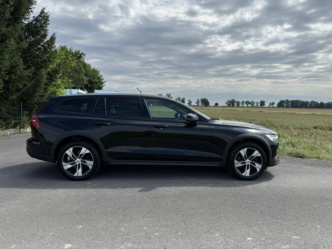 Volvo V60 Cross Country 2.0d 197KM AWD Bezwypadkowy B4 Plus Dark Serwis ASO