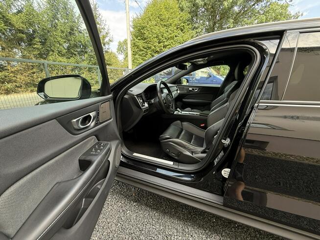 Volvo V60 Cross Country 2.0d 197KM AWD Bezwypadkowy B4 Plus Dark Serwis ASO