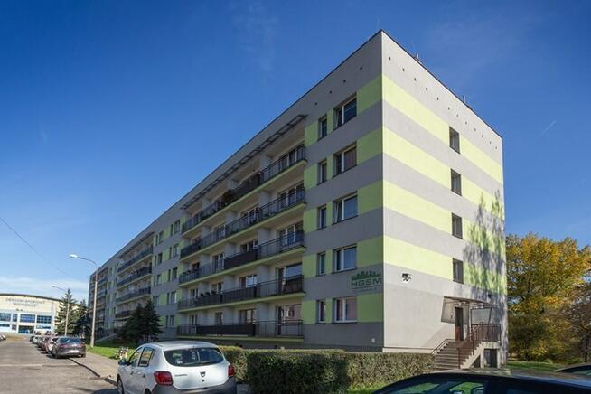 Kawalerka z balkonem - 11 listopada 9, obok parku