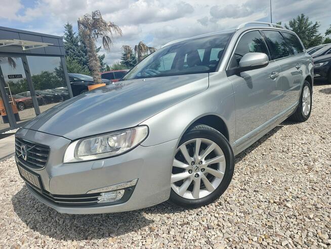 Volvo V70 2.0D3#150PS#LIFT#Navi#El.klapa#Virtual#GrzaneFot#Serwis#Szyber#Asysten