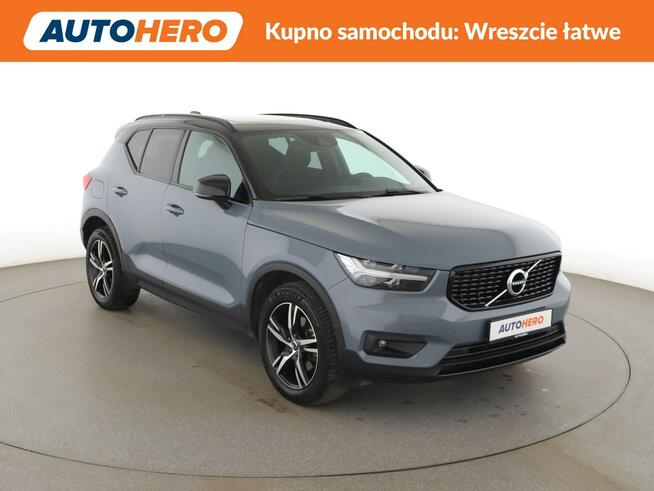 Volvo XC 40 R-Design automat 150KM 4x4 navi kamera hak LED panorama