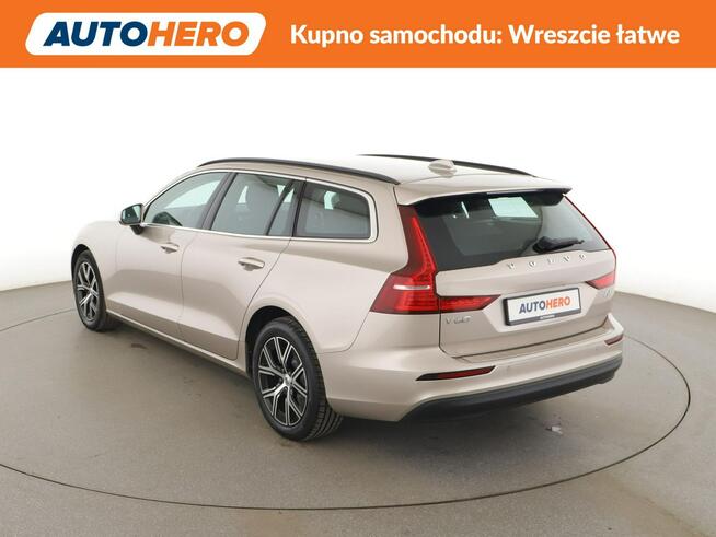 Volvo V60 FV23 full led automat mhev grzane fotele kanapa virtual navi kamera ca