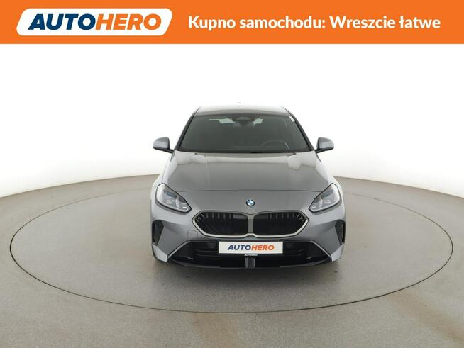BMW 120 M Sport automat mHEV alcantara navi kamera ACC HarmanKardon grzane fot
