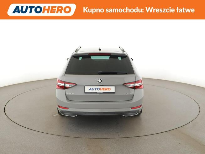 Škoda Superb SportLine automat virtual alcantara ACC PDC navi grzane fotele