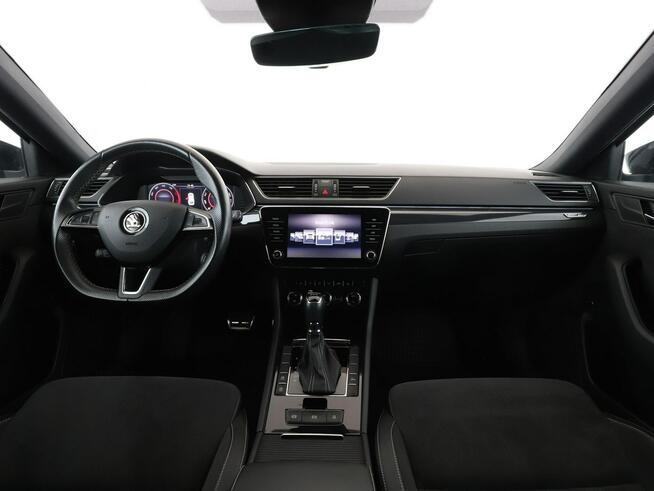 Škoda Superb SportLine automat virtual alcantara ACC PDC navi grzane fotele