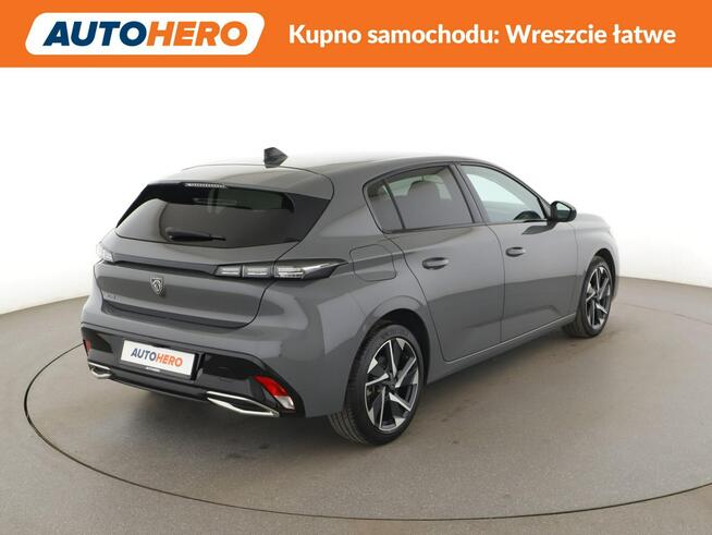 Peugeot 308 Allure automat mHEV 136KM navi grzane fotele LED półskóra PDC