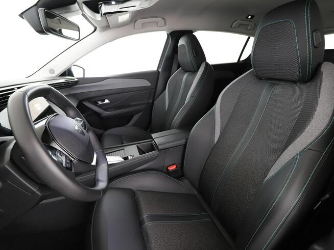Peugeot 308 Allure automat mHEV 136KM navi grzane fotele LED półskóra PDC