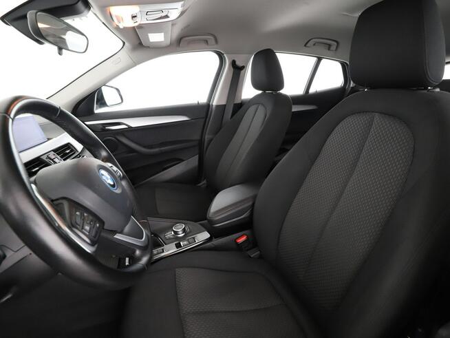 BMW X2 PHEV 4x4 full LED automat navi klima auto kamera i czujniki parkowania
