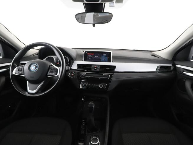 BMW X2 PHEV 4x4 full LED automat navi klima auto kamera i czujniki parkowania