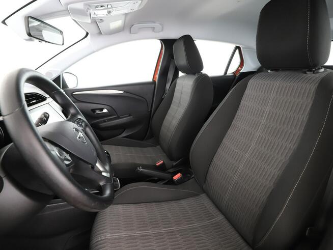 Opel Corsa klimatyzacja tempomat multifunkcja czujniki parkowania