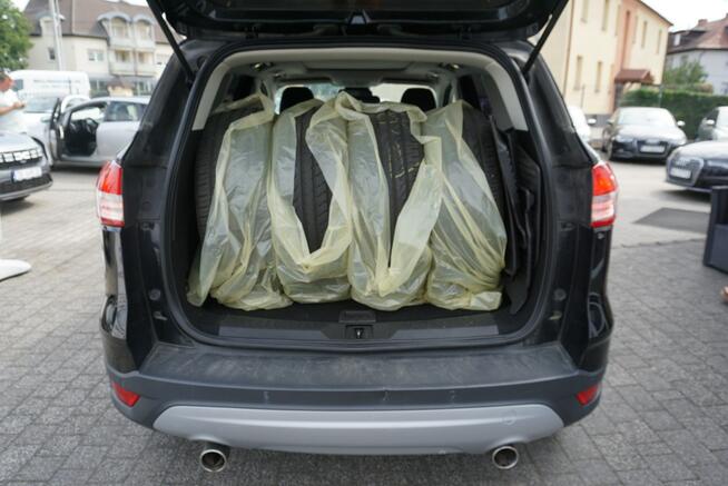 Ford Kuga zarejestrowany, ubezpieczony