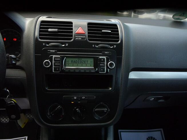 Volkswagen Jetta 1.4 Stan b.dobry bez rdzy korozji bezwypadkowy z Niemiec Gwarancja12mc