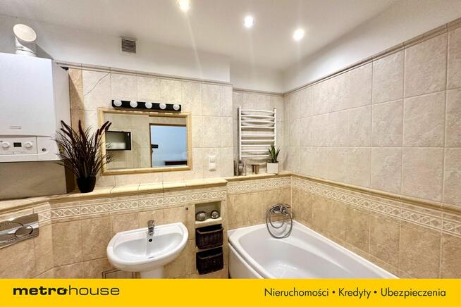 *Apartament z dwoma miejscami parkingowymi w cenie