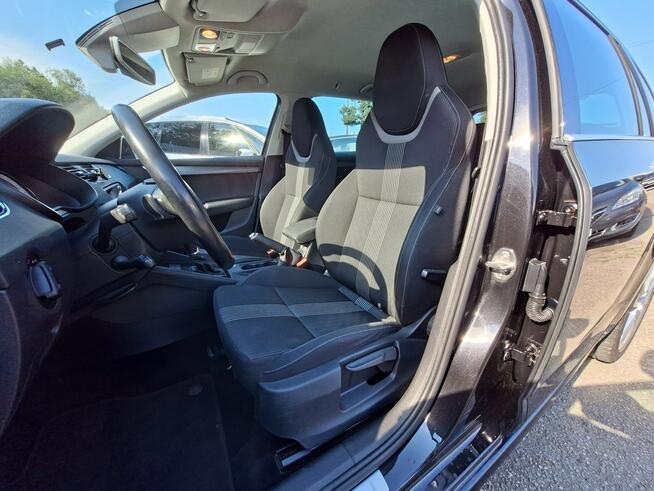 Škoda Octavia Klimatronic 2-stref, Podgrz. fotele + kierownica, DSG, Hak, CarPlay
