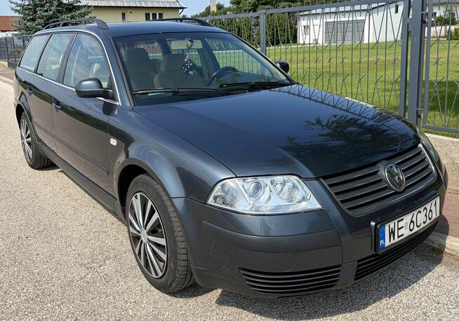 VW Passat Kombi 1.9 TDI 2003 - duży serwis / KOLOR / WNĘTRZE