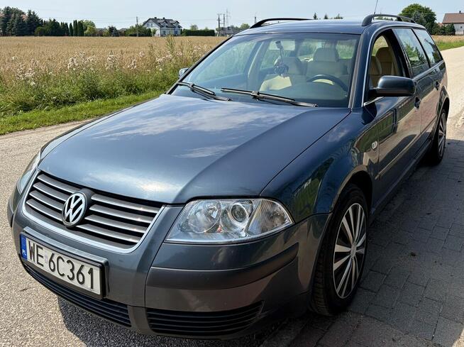 VW Passat Kombi 1.9 TDI 2003 - duży serwis / KOLOR / WNĘTRZE
