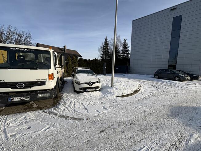 Syndyk sprzeda samochód osobowy
