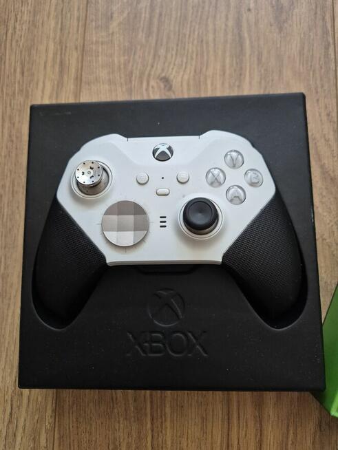 XBOX series S 512 mb wraz z dodatkowym padem