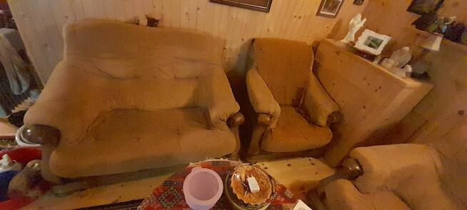 oddam za darmo sofę nie rozkładaną i fotele do kompletu