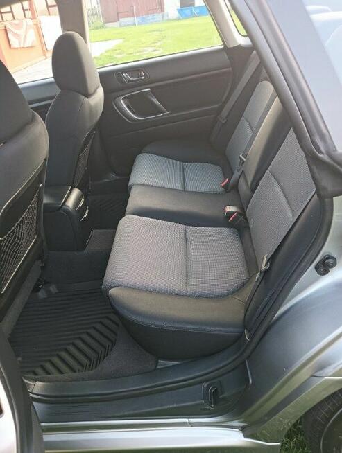 Subaru Legacy 2.0 165 koni napęd na 4 koła