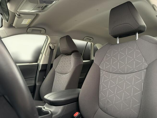 Toyota RAV-4 Active 2,5 Hybrid e-CVT (218 KM) Salon PL F-Vat