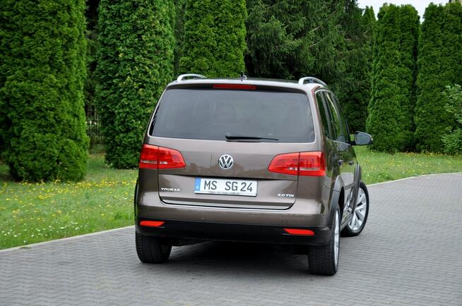 2.0TDI(140KM)*Cross Touran*Duża Navi*Klimatronik*2XParktr*Welur*Alu17"