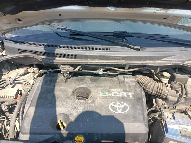 Toyota Corolla Verso 2.2 D-4d 177km 06r 7os