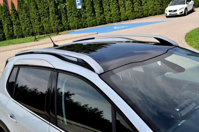 Peugeot 2008 1,2 Benzyna Ledy Navi Skóra Panorama Dach Kamera Klimatronik Serwis