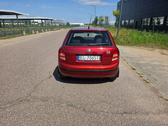Škoda Fabia | 1.2 Benzyna 64 KM | 2003 | Sprawna | 304 tys. km |