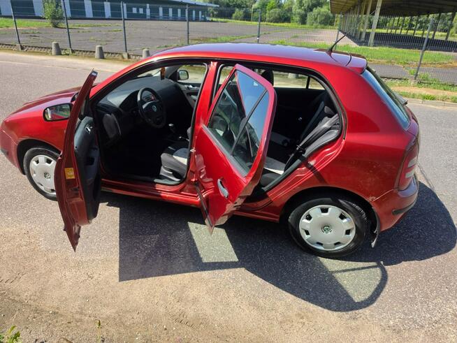 Škoda Fabia | 1.2 Benzyna 64 KM | 2003 | Sprawna | 304 tys. km |