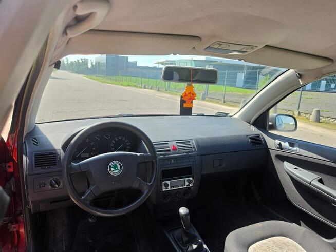 Škoda Fabia | 1.2 Benzyna 64 KM | 2003 | Sprawna | 304 tys. km |