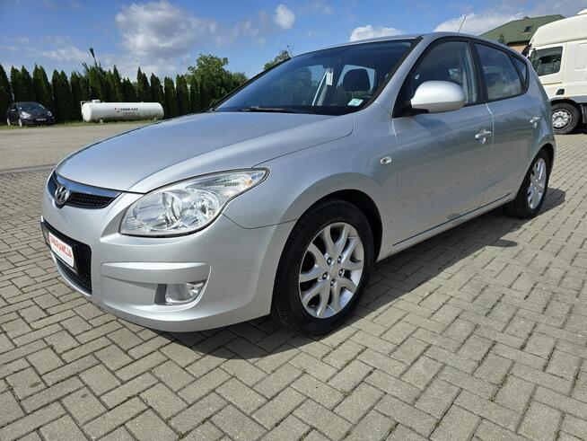 Hyundai i30 1,6Benz Serwis.Klimatronic.Parktronic.Centralka.El.szyby.Alulegi.