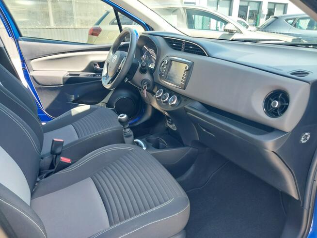 Toyota Yaris 1500 benz. SALON PL. pierwszy wł. Kamera Tempomat czujniki