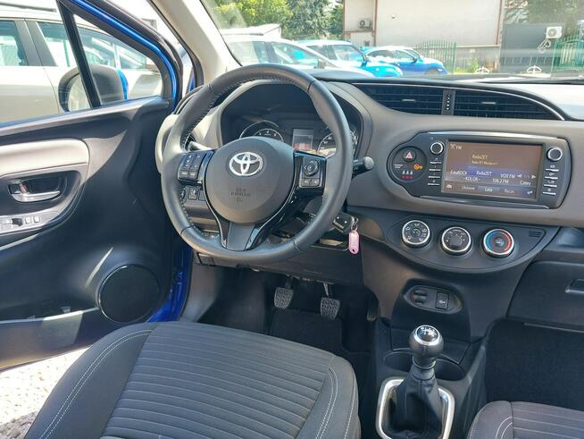 Toyota Yaris 1500 benz. SALON PL. pierwszy wł. Kamera Tempomat czujniki