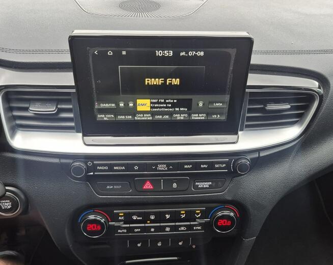 Kia Pro Cee'd Bezwypadkowy serwis rok gwarancji