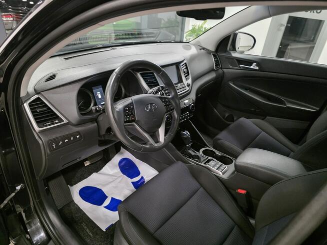 Hyundai Tucson 2.0 184 / 4X4 / Roczna Gwarancja GetHelp w cenie / wzorowy stan