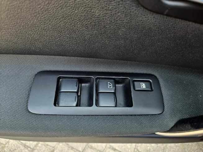 Nissan Qashqai J10 2.0 Benz. 141KM + LPG 2010r Kamera, Grzane Fotele, Panorama, Navi