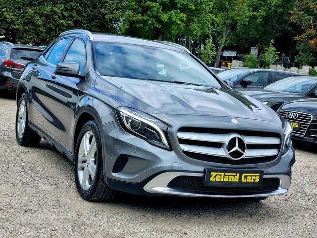 Mercedes GLA 250 LED Serwis Navi Climatronic Parktronic Tempomat Europa Gwarancja