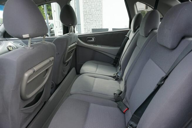 Nissan Almera Tino zarejestrowany, ubezpieczony