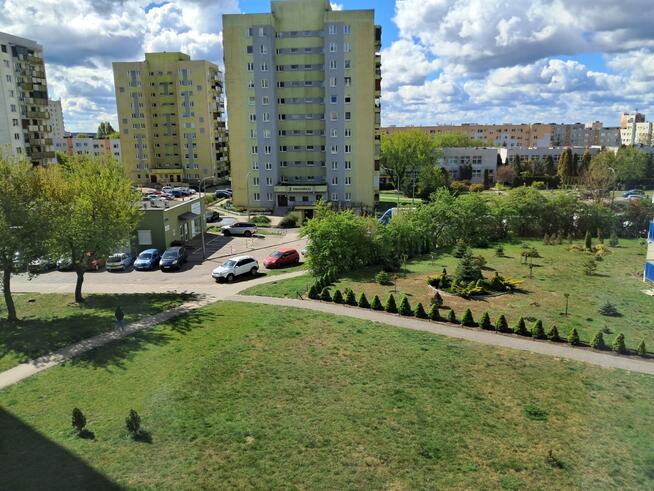 SPRZEDAM:3-pok.-52m2-3 piętro-ZATORZE-KONIN-BALKON