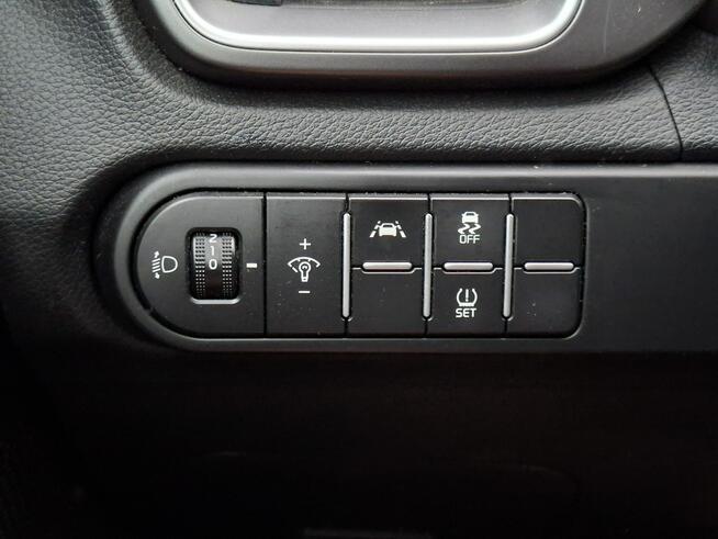 Kia Cee'd Klimatyzacja, Czujniki parkowania, Asystent pasa ruchu, PL Salon