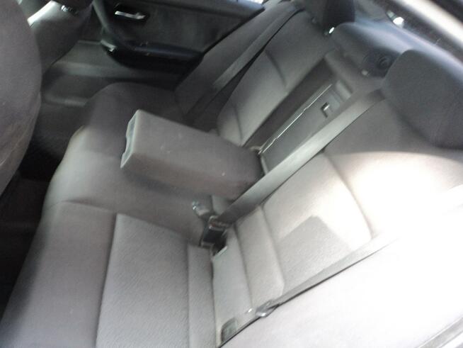 sprzedam ładneBMW 318i 2.0 b+gaz 130 KM
