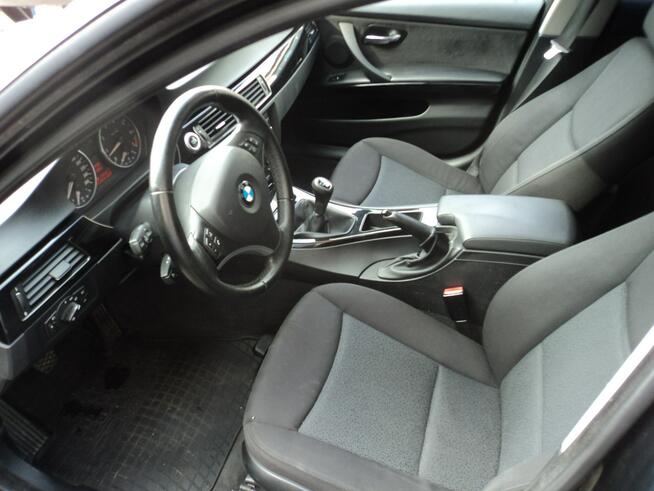 sprzedam ładneBMW 318i 2.0 b+gaz 130 KM
