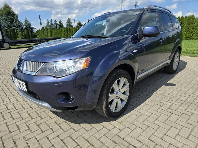 Mitsubishi Outlander 2,4benz Automat.Napęd 4x4.Szyberdach.Skóry.7 osobowe.Tempomat