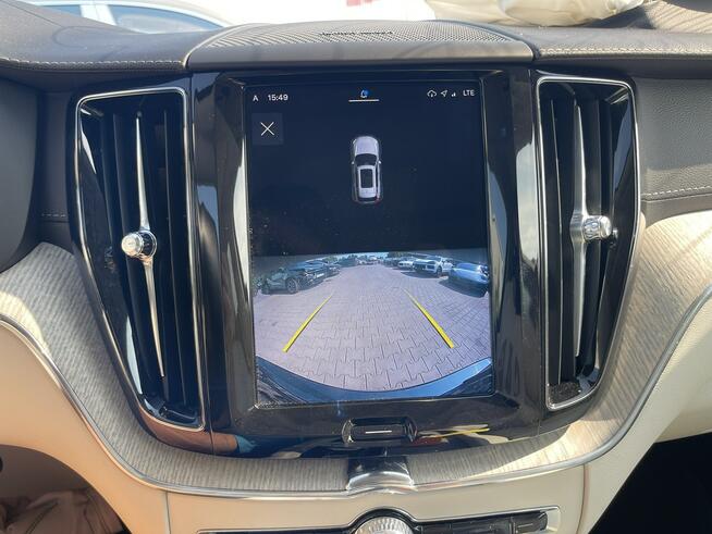 Volvo XC 60 EU Recharged T6 AWD Skóra Panorama Pamięć Kamera 340KM