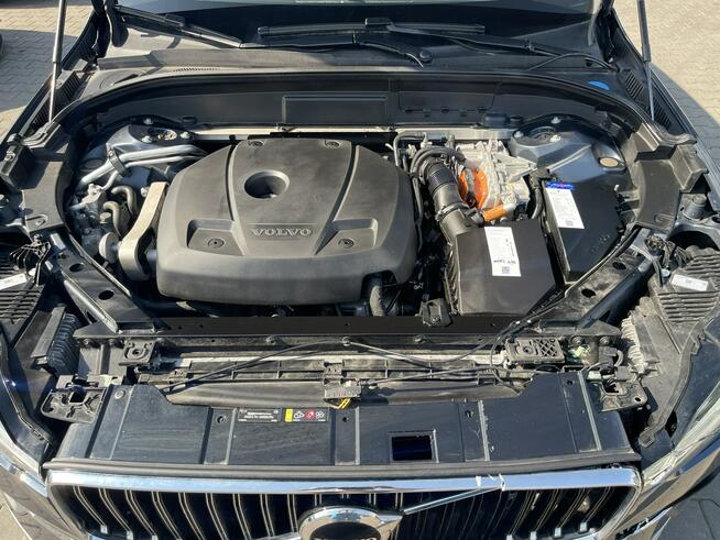 Volvo XC 60 EU Recharged T6 AWD Skóra Panorama Pamięć Kamera 340KM