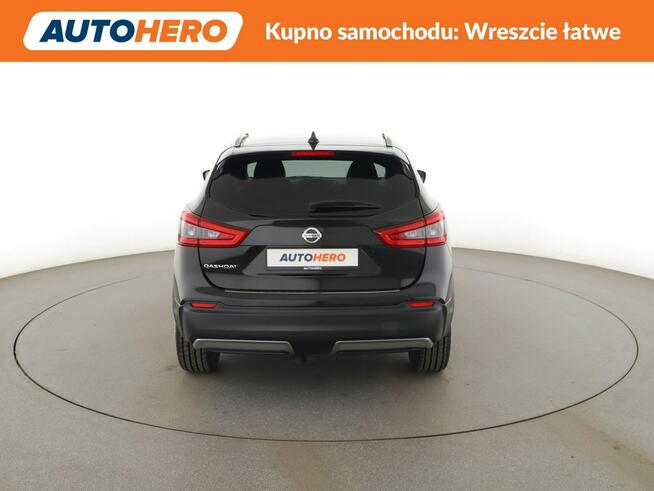 Nissan Qashqai N-Connecta 163KM panorama navi kamera360 grzane fotele tempomat