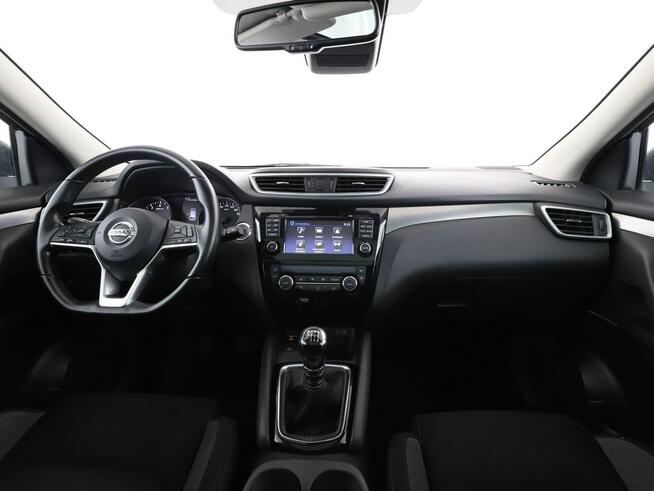 Nissan Qashqai N-Connecta 163KM panorama navi kamera360 grzane fotele tempomat